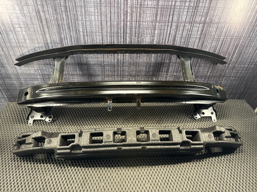 Усилитель бампера, 5860 рублей, Красноярск