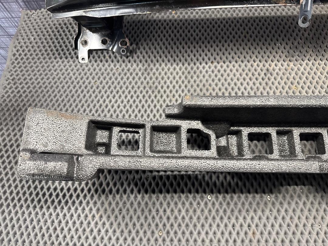 Усилитель бампера, 5860 рублей, Красноярск