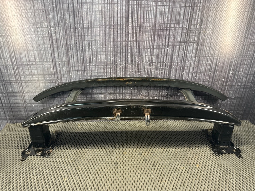 Усилитель бампера, 5860 рублей, Красноярск