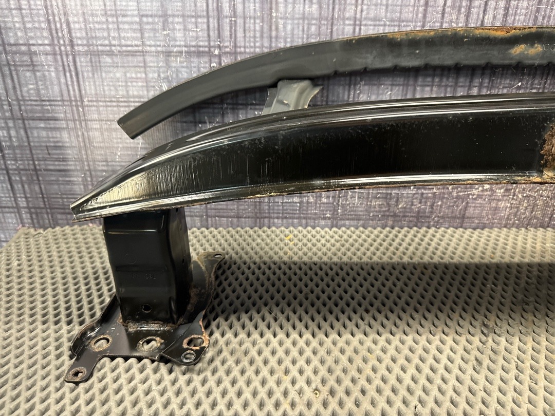 Усилитель бампера, 5860 рублей, Красноярск