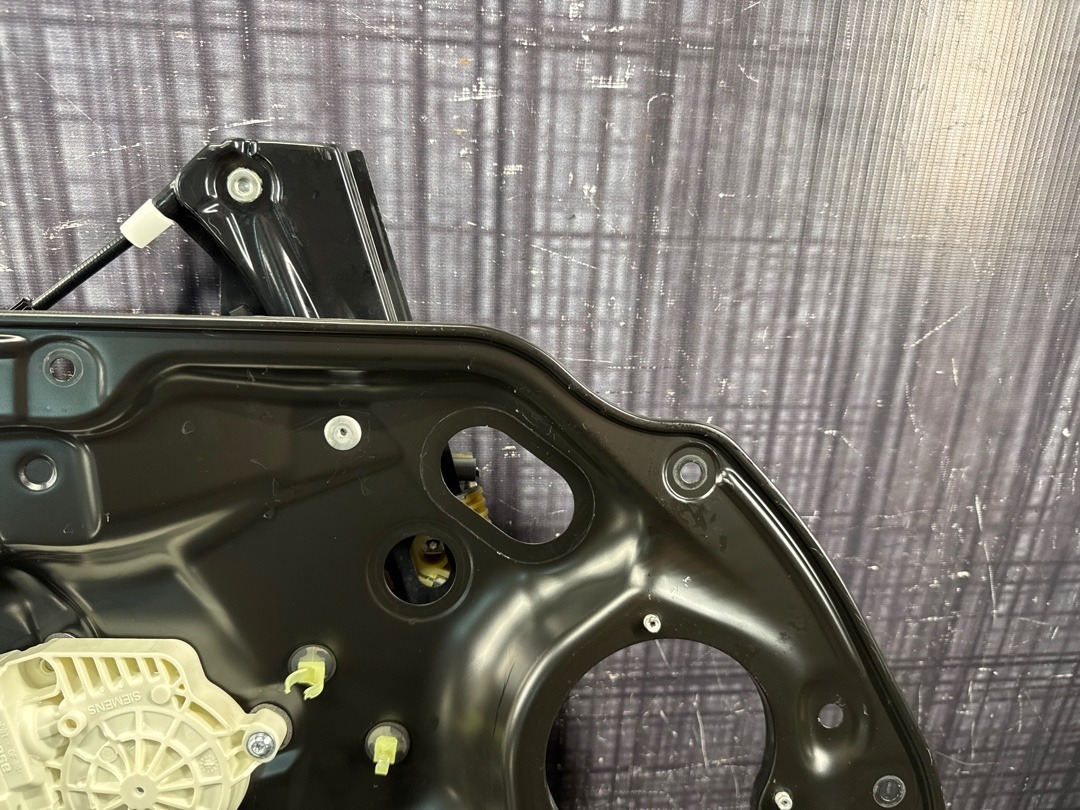 Стеклоподъемник, 2860 рублей, Красноярск