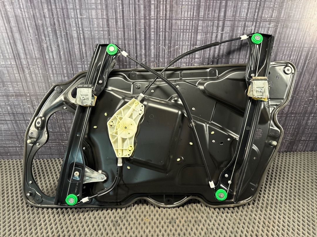 Стеклоподъемник, 2860 рублей, Красноярск