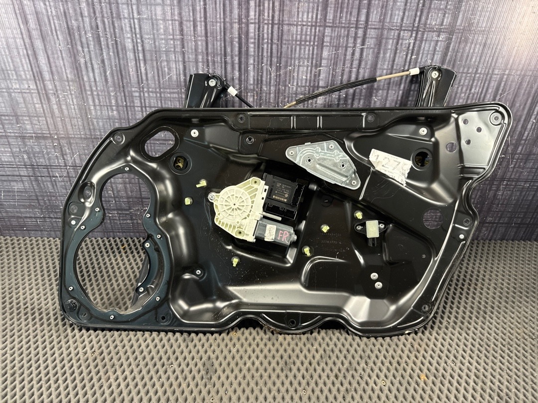 Стеклоподъемник, 2860 рублей, Красноярск