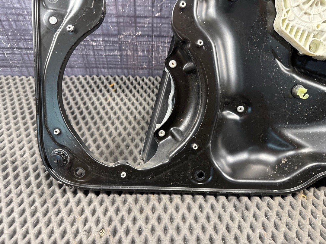 Стеклоподъемник, 2860 рублей, Красноярск