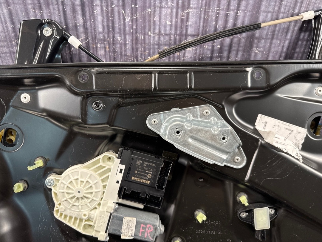 Стеклоподъемник, 2860 рублей, Красноярск