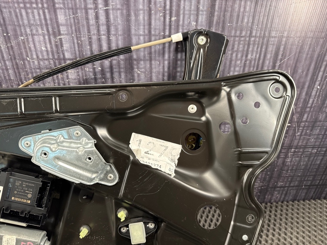 Стеклоподъемник, 2860 рублей, Красноярск