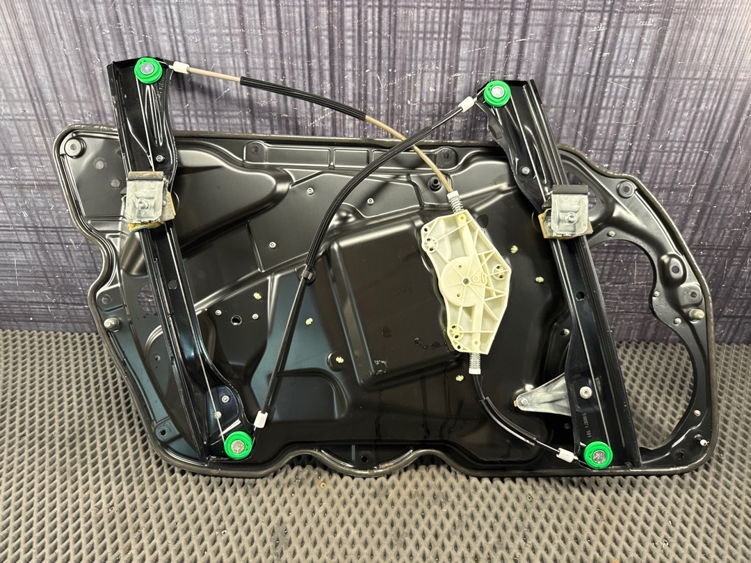 Стеклоподъемник, 2860 рублей, Красноярск