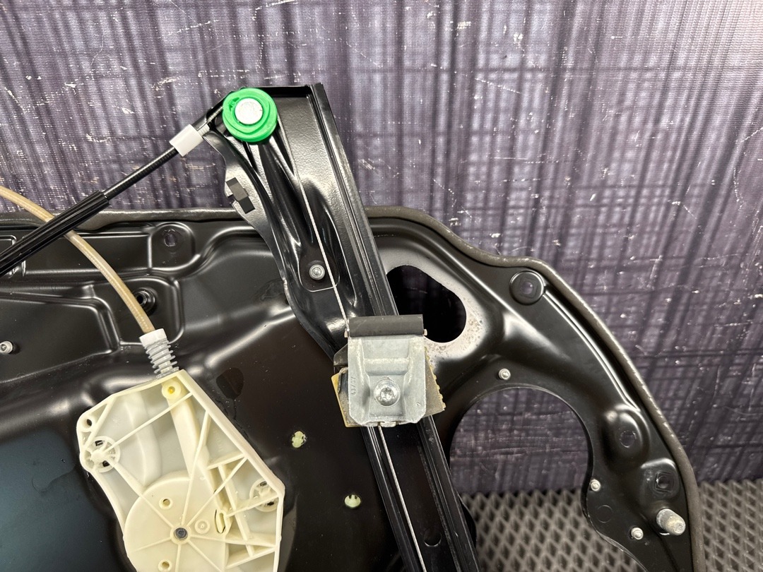 Стеклоподъемник, 2860 рублей, Красноярск