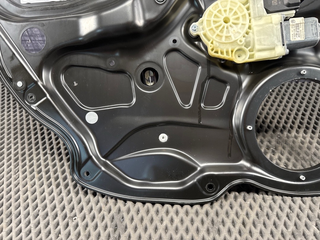 Стеклоподъемник, 2310 рублей, Красноярск