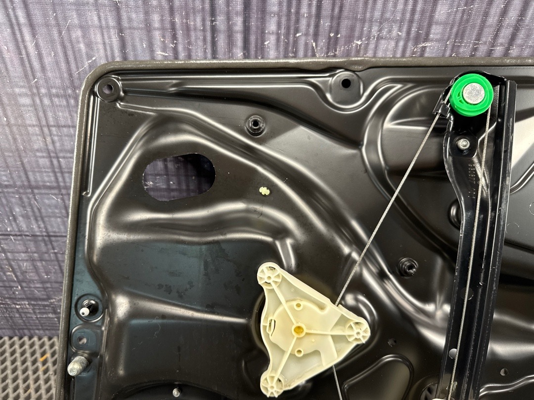 Стеклоподъемник, 2310 рублей, Красноярск