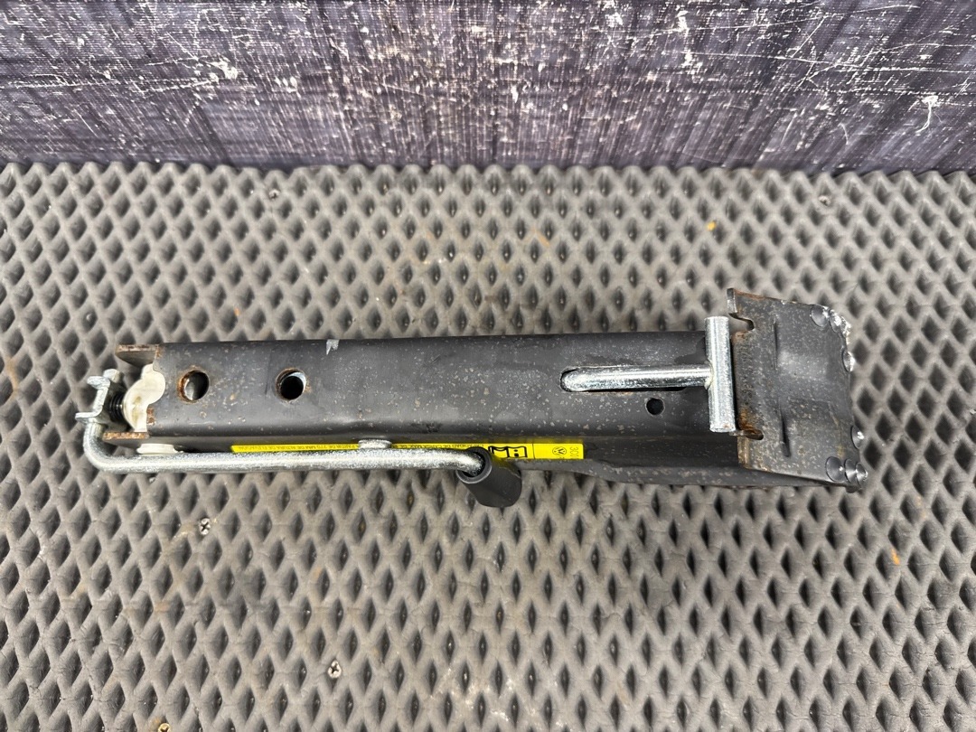 Домкрат, 3670 рублей, Красноярск