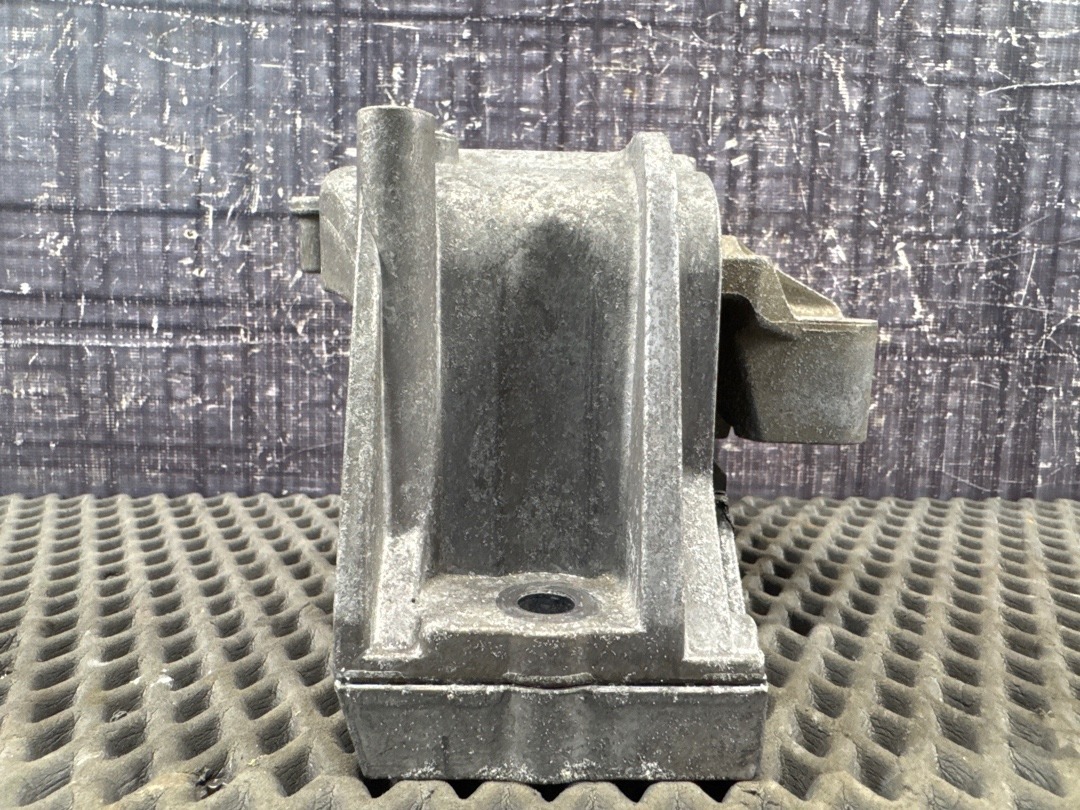 Подушка двигателя, 3730 рублей, Красноярск