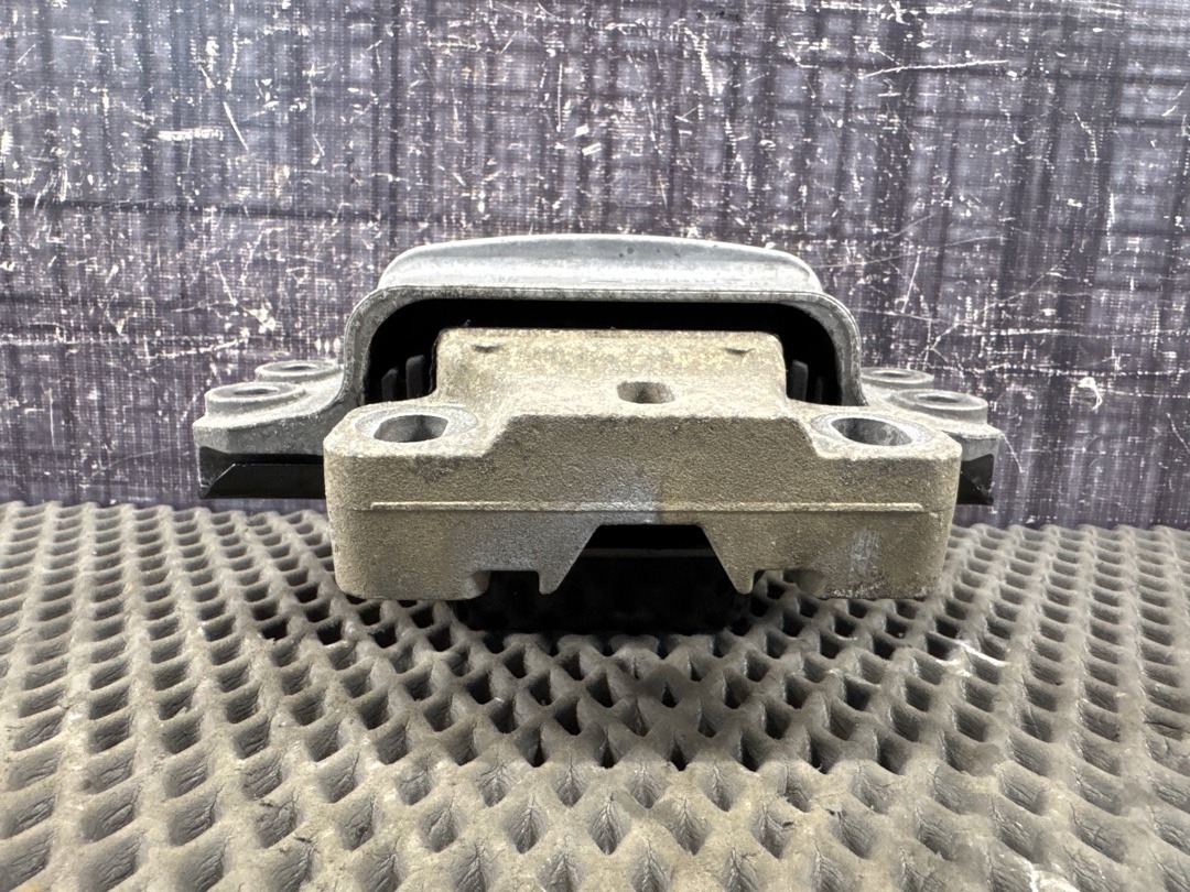 Подушка КПП, 3940 рублей, Красноярск