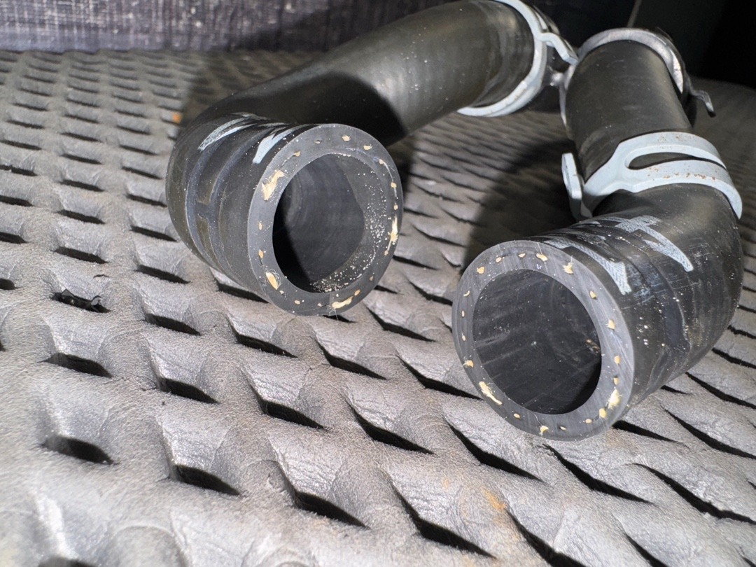 Шланг системы охлаждения, 1540 рублей, Красноярск