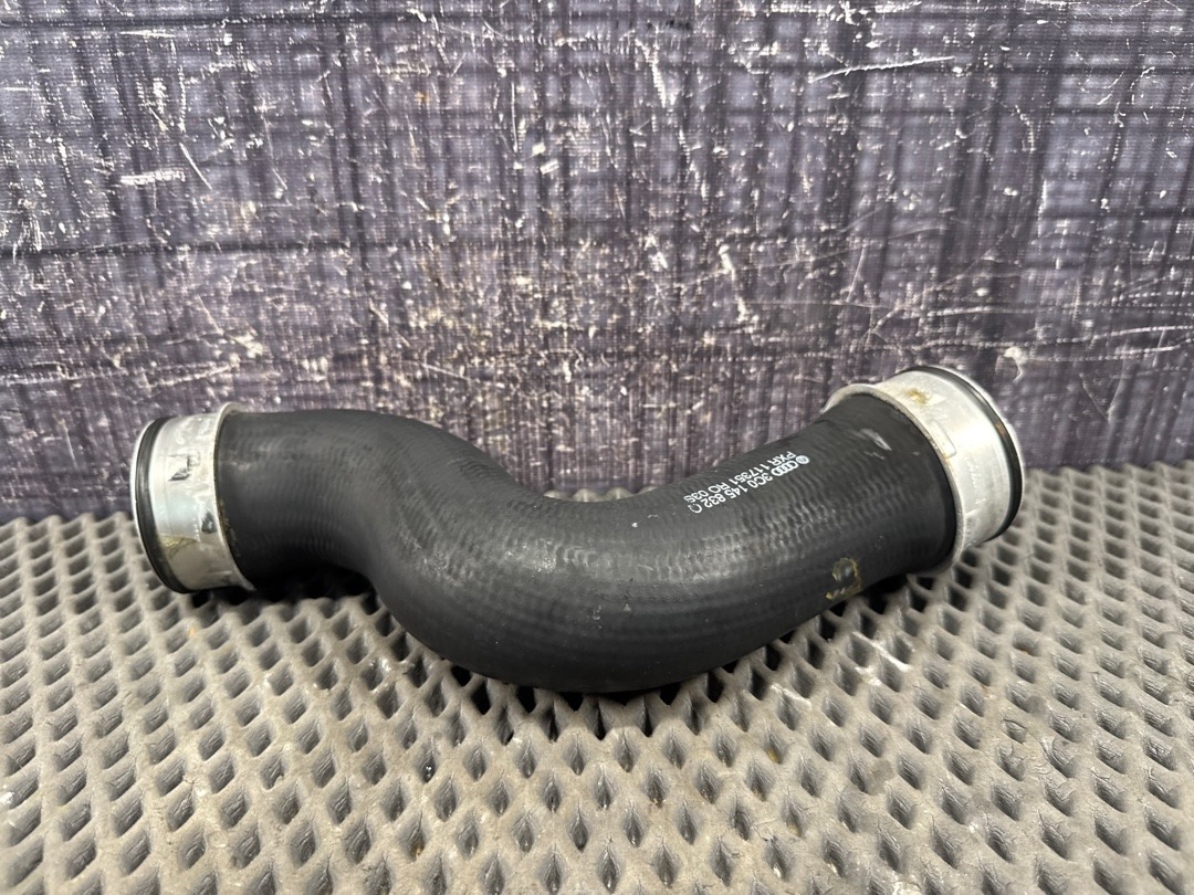 Патрубок интеркуллера, 1560 рублей, Красноярск