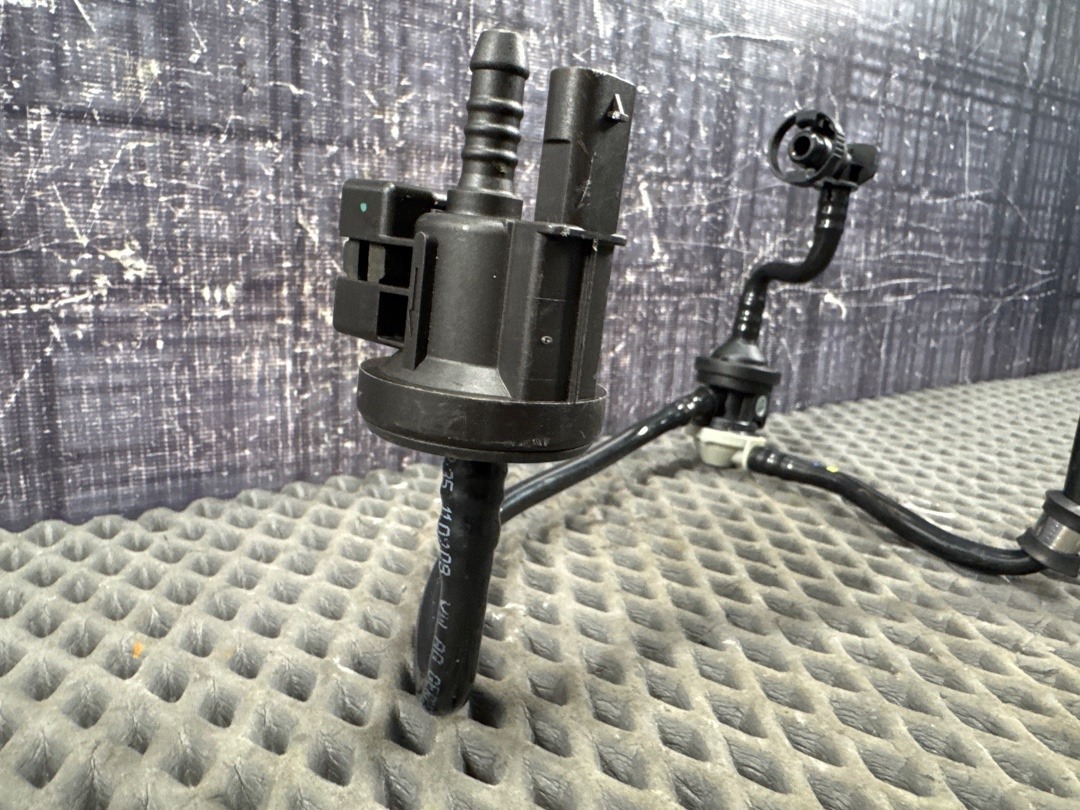 Клапан вентиляции топливного бака, 3730 рублей, Красноярск