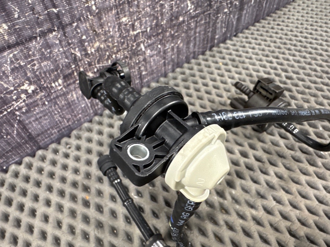 Клапан вентиляции топливного бака, 3730 рублей, Красноярск