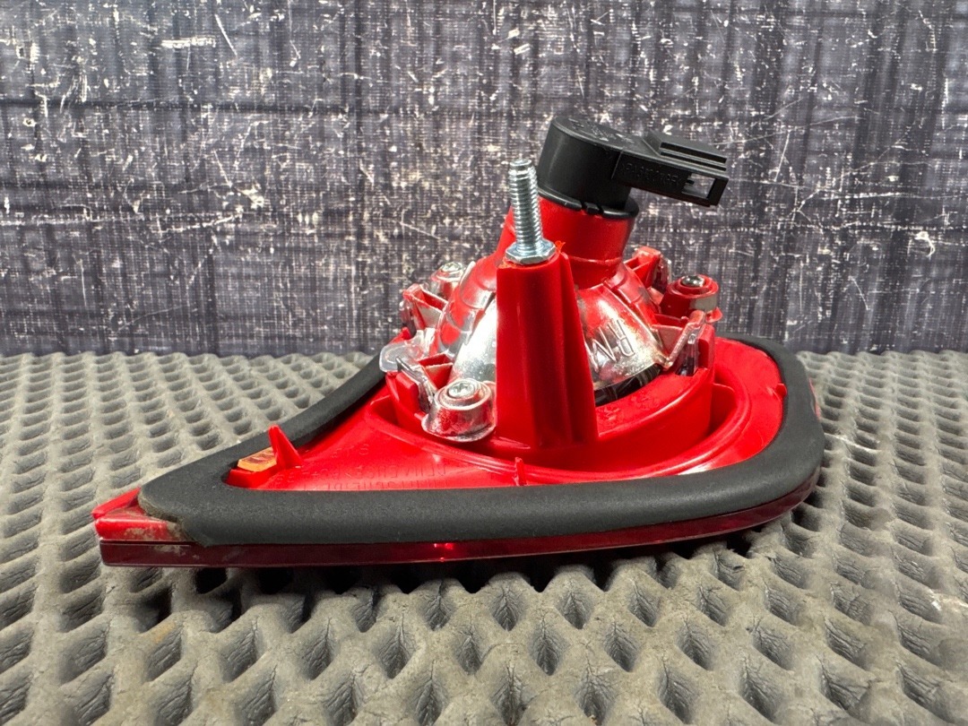 Фонарь в крышку багажника, 2640 рублей, Красноярск