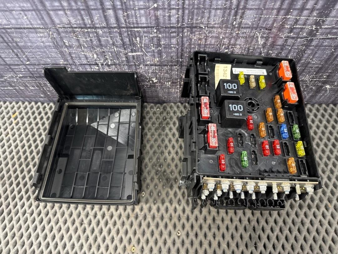 Блок предохранителей, 2820 рублей, Красноярск