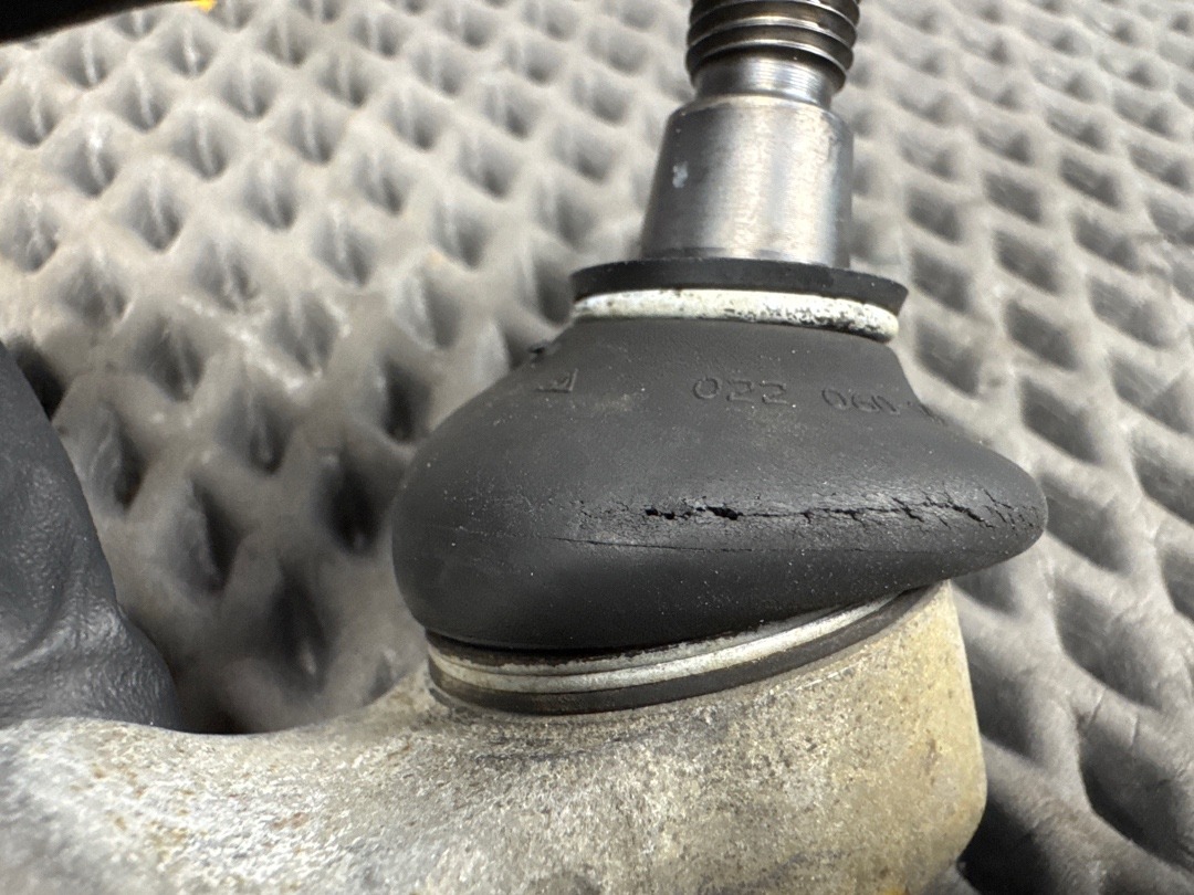 Тяга рулевая с наконечником, 1310 рублей, Красноярск