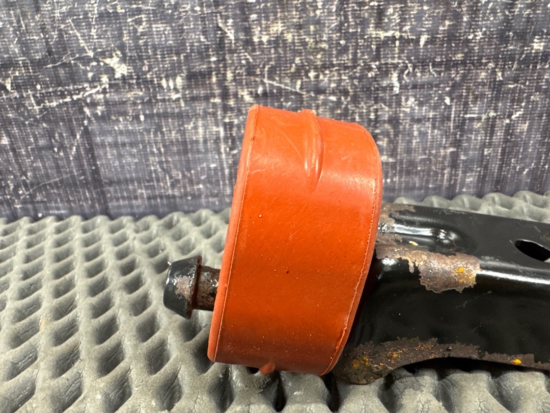 Подушка глушителя, 870 рублей, Красноярск