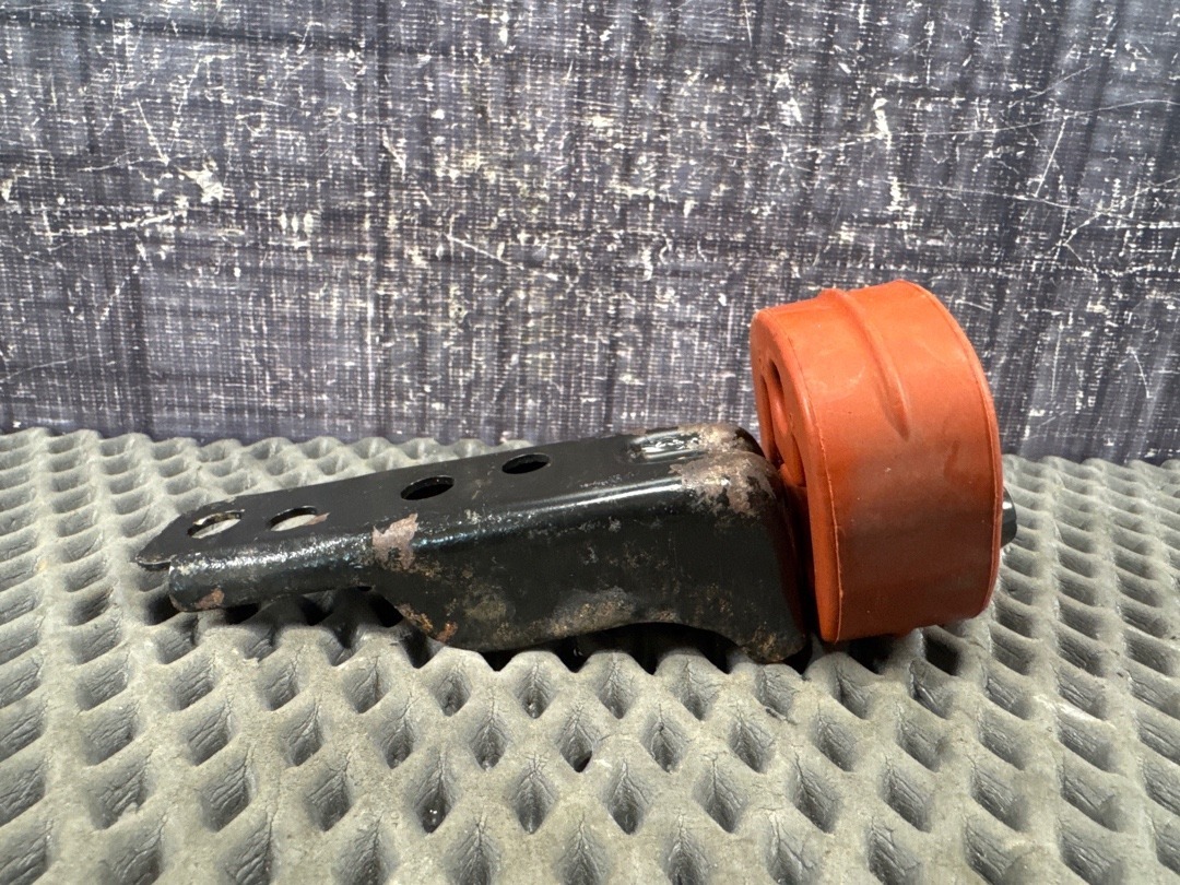 Подушка глушителя, 870 рублей, Красноярск