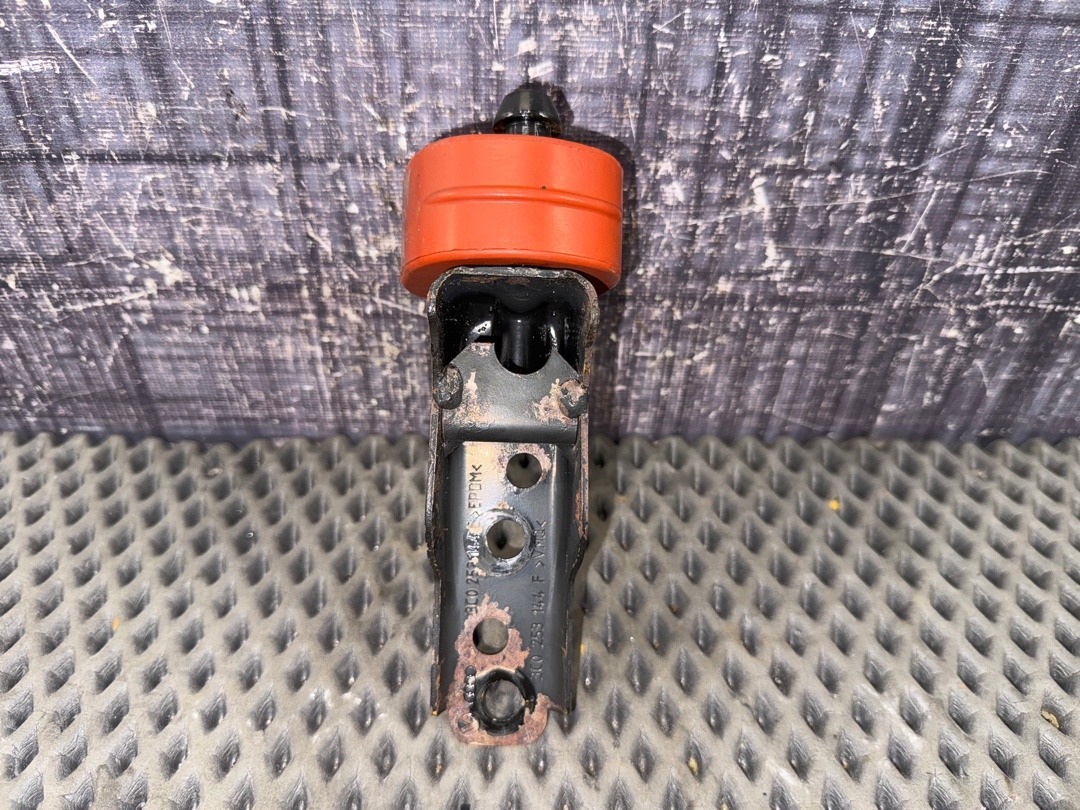 Подушка глушителя, 870 рублей, Красноярск