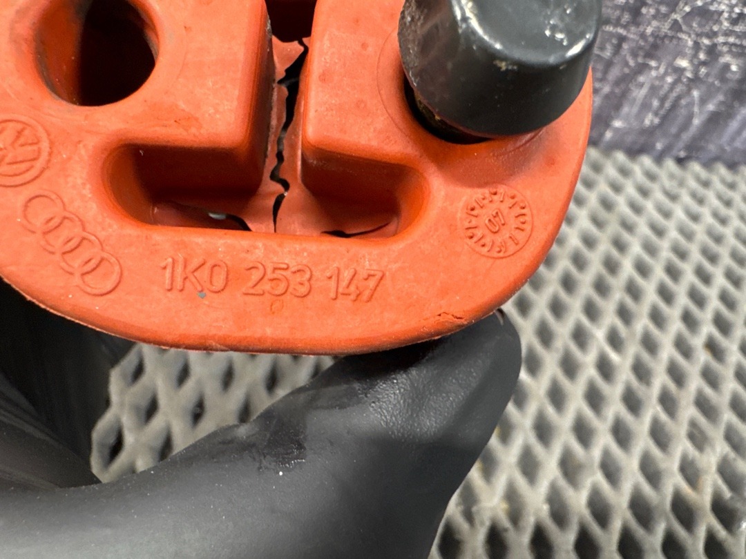 Подушка глушителя, 870 рублей, Красноярск