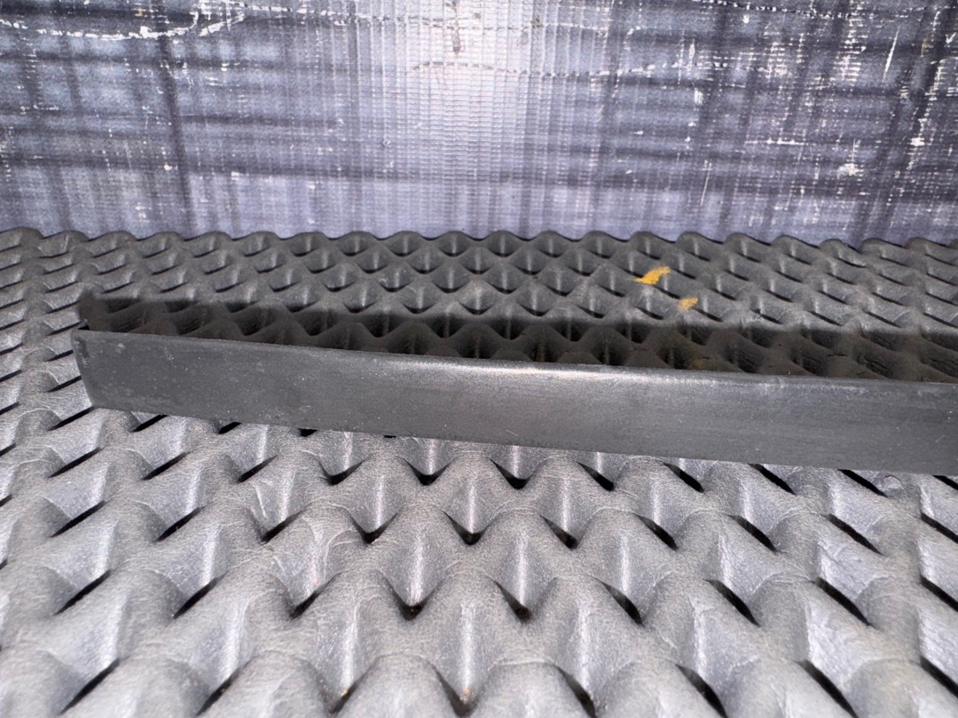 Молдинг лобового стекла, 880 рублей, Красноярск