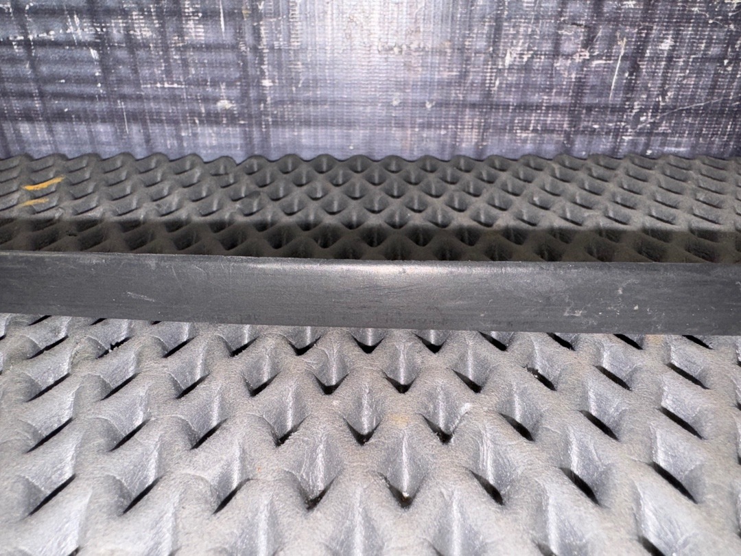 Молдинг лобового стекла, 880 рублей, Красноярск