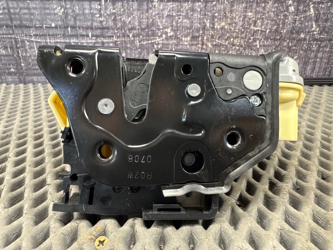 Замок двери, 2120 рублей, Красноярск