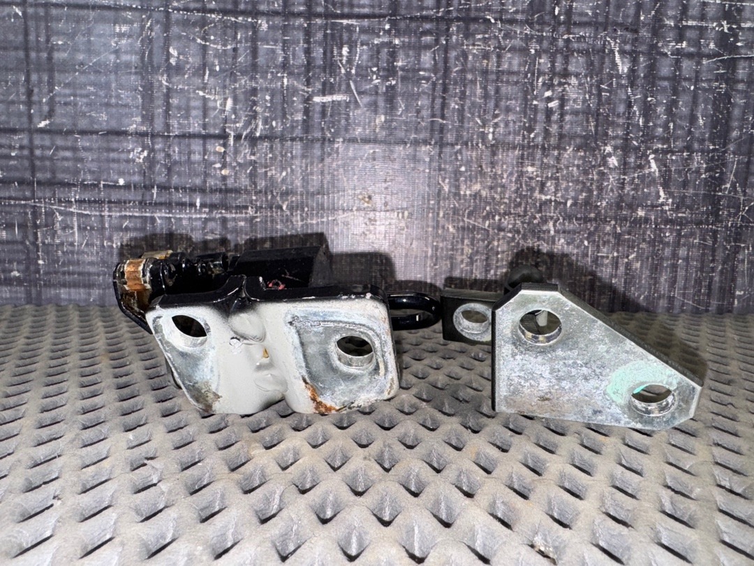 Петля двери, 4890 рублей, Красноярск