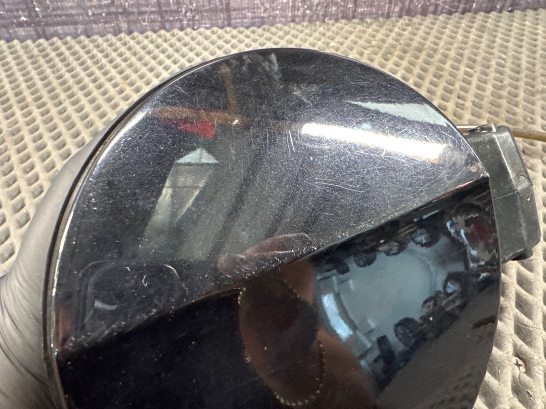 Лючок бензобака, 4220 рублей, Красноярск