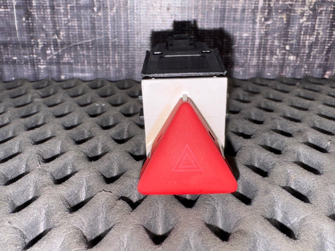 Кнопка аварийной остановки, 610 рублей, Красноярск