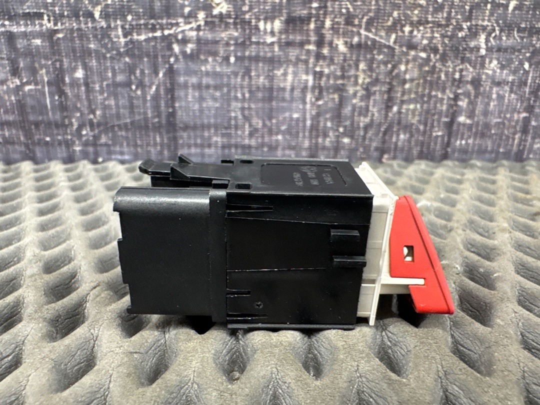 Кнопка аварийной остановки, 610 рублей, Красноярск