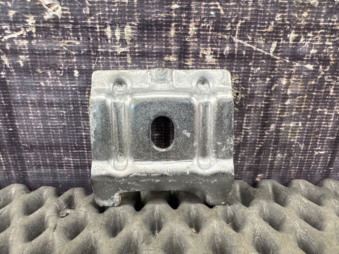 Крепление аккумулятора, 910 рублей, Красноярск