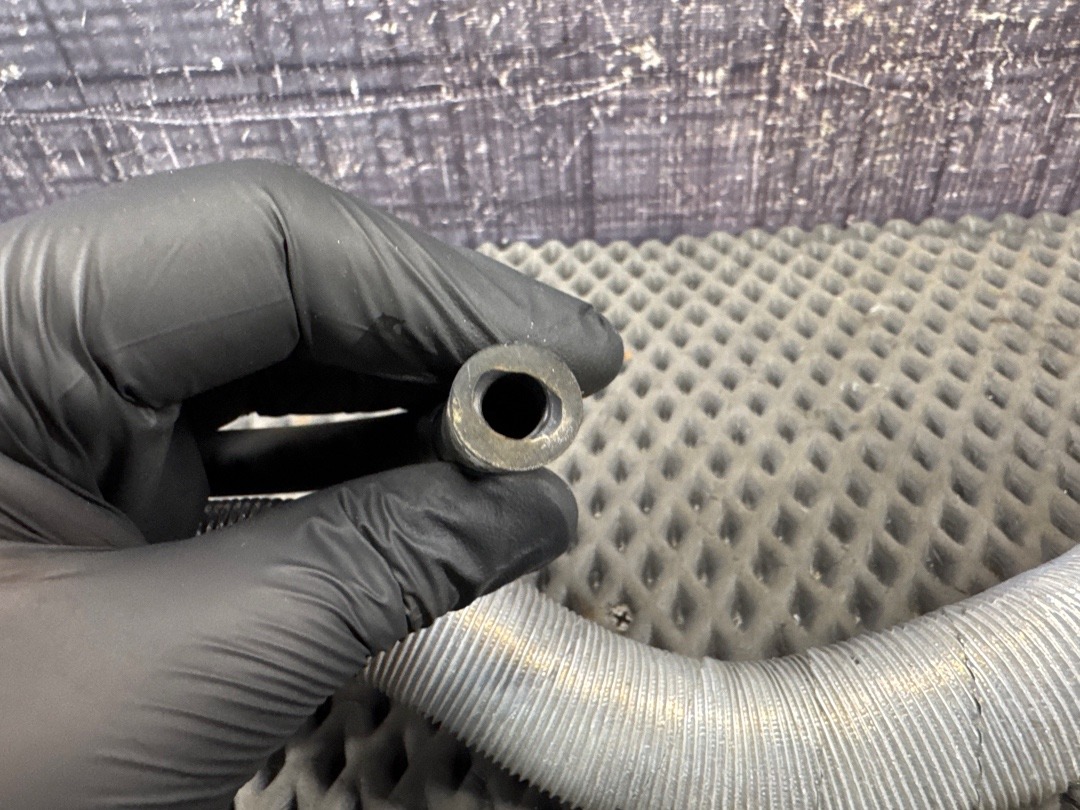 Патрубок печки, 2430 рублей, Красноярск