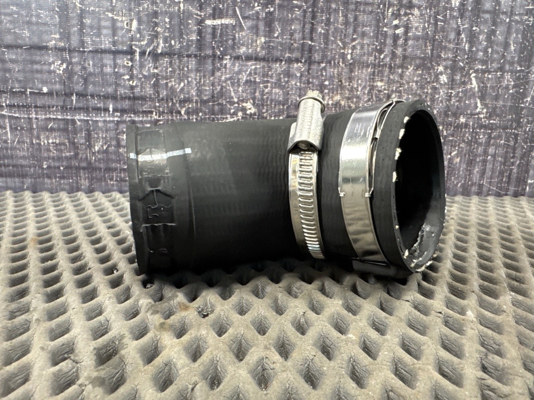 Патрубок интеркуллера, 680 рублей, Красноярск