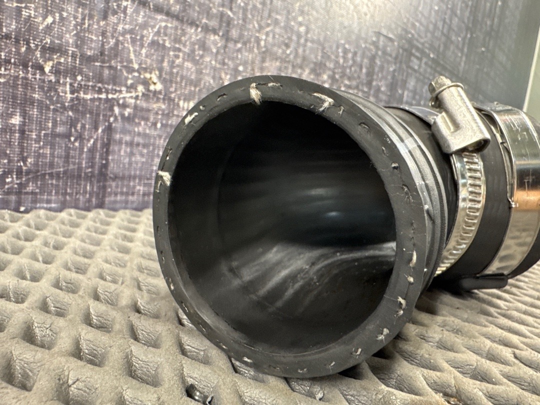 Патрубок интеркуллера, 680 рублей, Красноярск