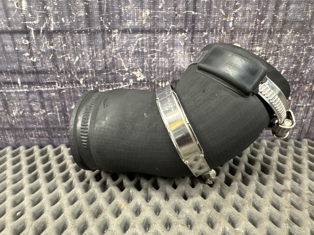 Патрубок интеркуллера, 680 рублей, Красноярск