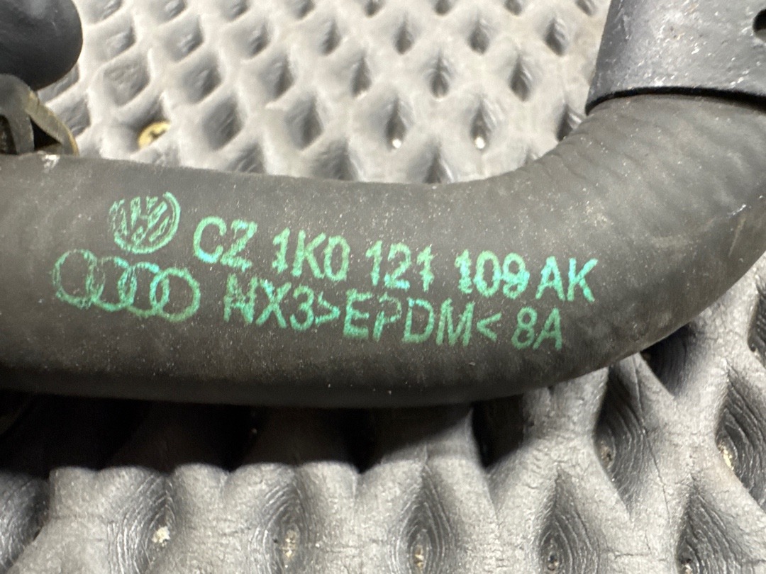 Шланг системы охлаждения, 840 рублей, Красноярск