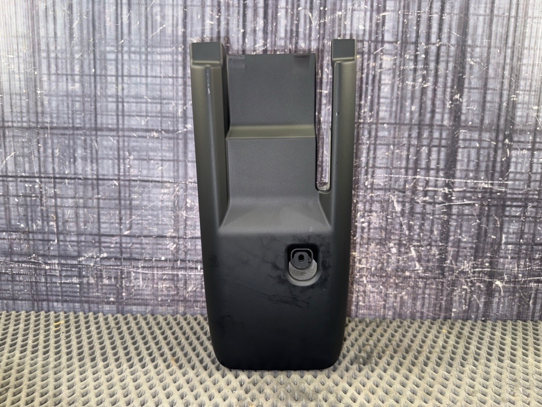 Кожух рулевой колонки, 1420 рублей, Красноярск