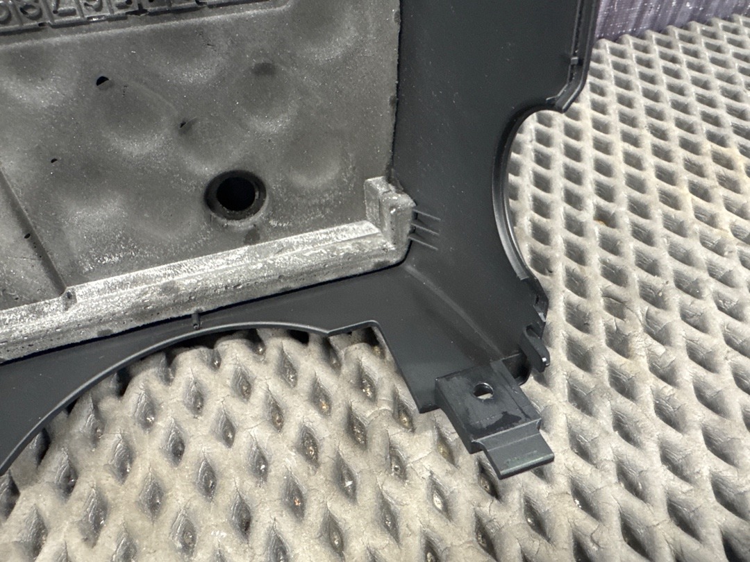 Кожух рулевой колонки, 1420 рублей, Красноярск