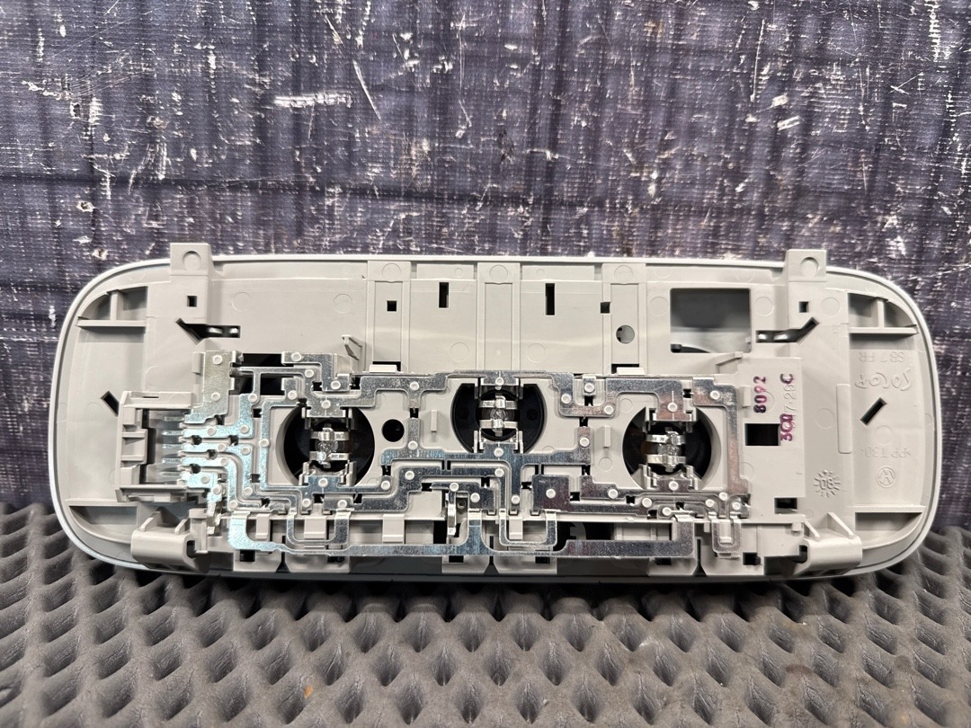 Плафон салона, 1340 рублей, Красноярск