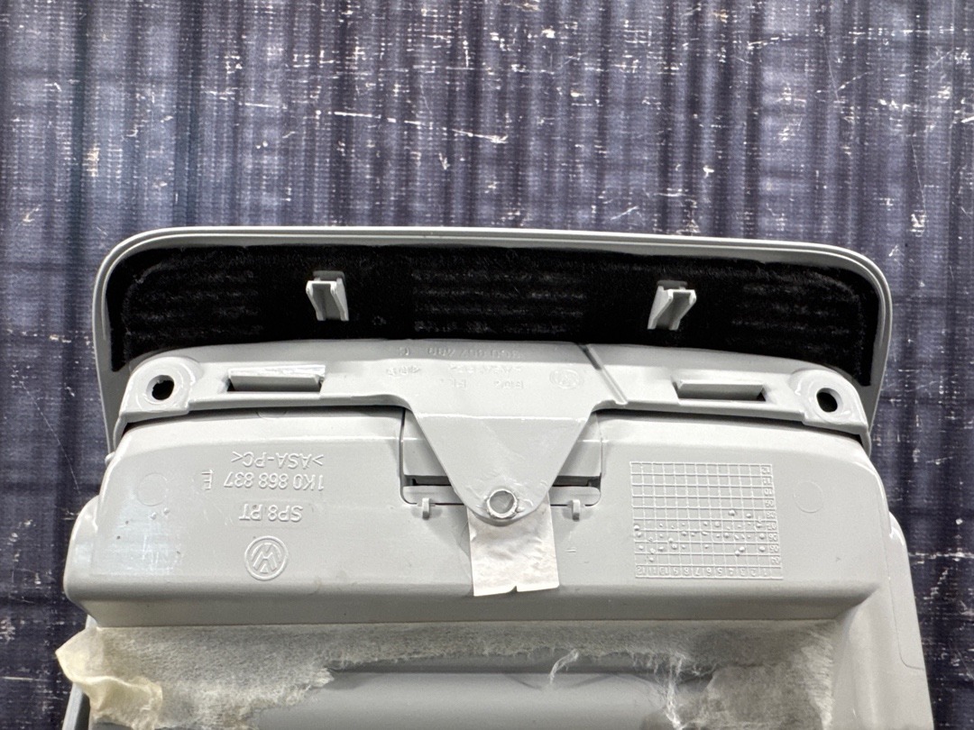 Плафон салона, 3260 рублей, Красноярск