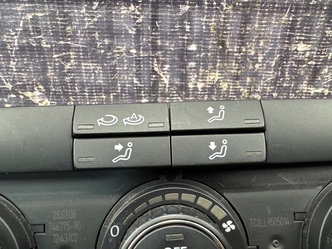 Блок управления климат-контролем, 2880 рублей, Красноярск