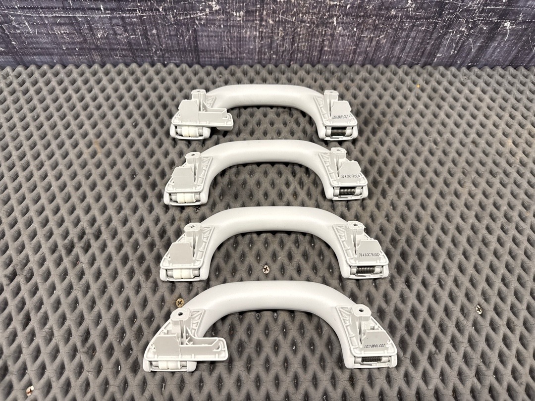 Потолочная ручка, 870 рублей, Красноярск