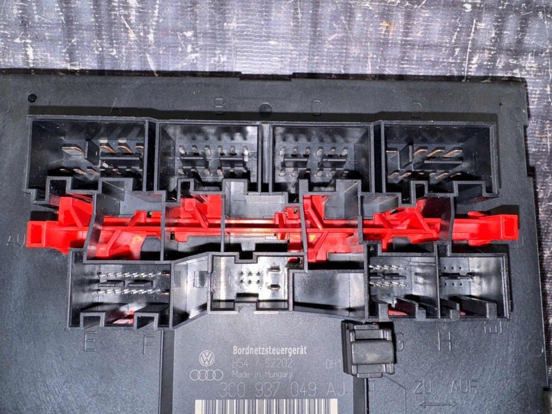 Блок управления бортовой сети, 3210 рублей, Красноярск