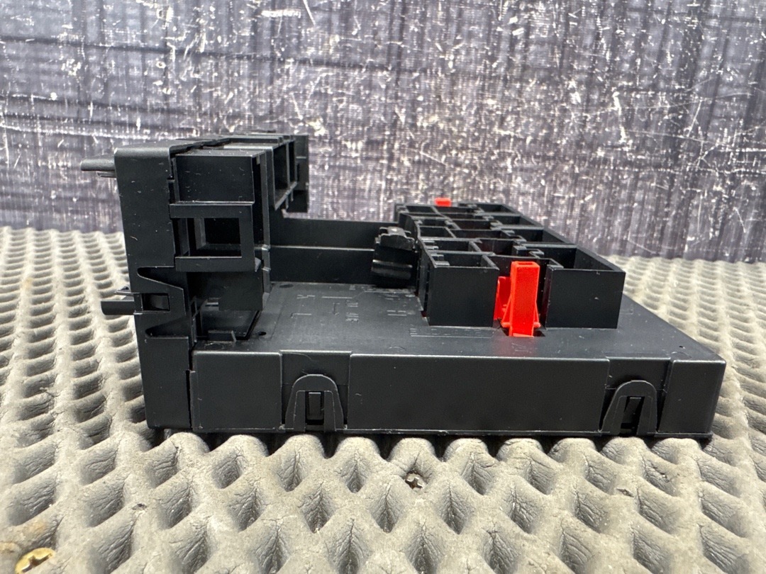 Блок управления бортовой сети, 3210 рублей, Красноярск