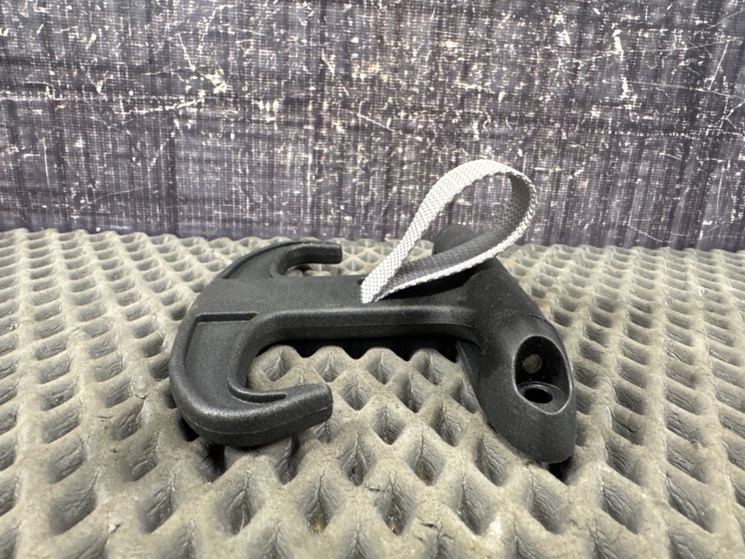 Крючок, 1420 рублей, Красноярск